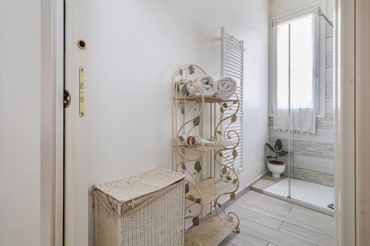 Jacuzzi & Relax - Casa Indipendente 20Min Da Milano Villa Zelo Buon Persico ภายนอก รูปภาพ