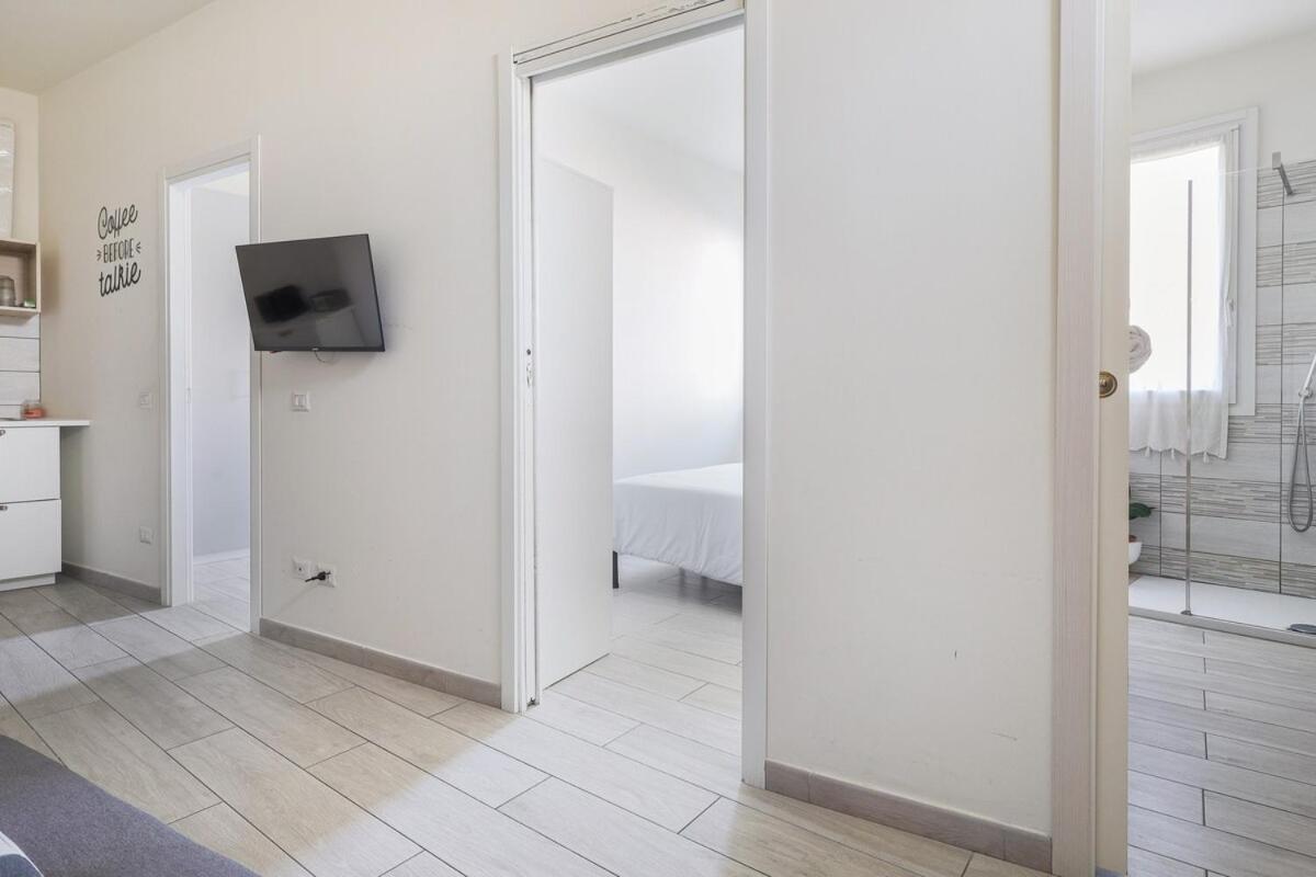 Jacuzzi & Relax - Casa Indipendente 20Min Da Milano Villa Zelo Buon Persico ภายนอก รูปภาพ
